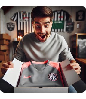 Le Maillot de Football Training Mystère – Club 2024/2025