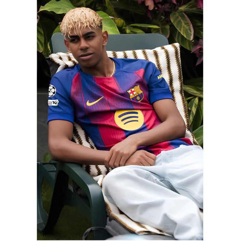 Ensemble Maillot Short FC Barcelone 2025/2026 Domicile - Nike Ensemble Maillot Short FC Barcelone 2025/2026 Domicile - Nike