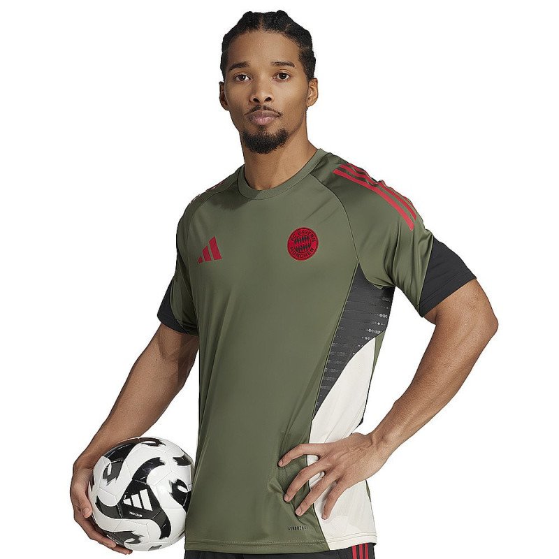 Ensemble Maillot Short Bayern Münich 2025/2026 Entrainement - Adidas